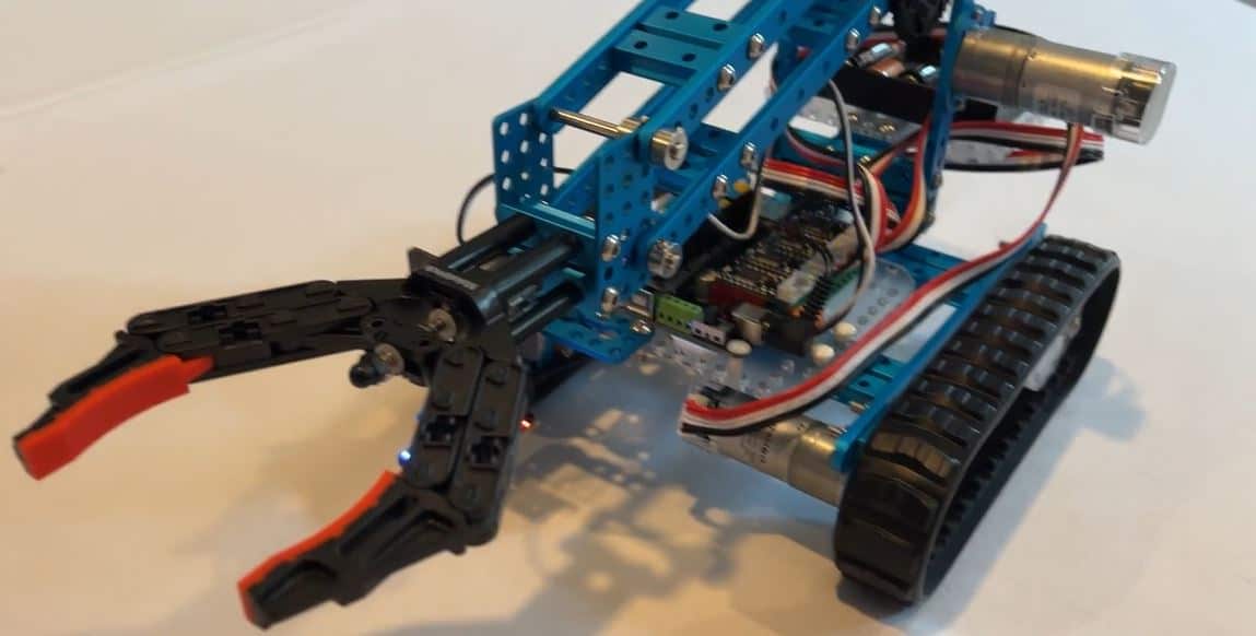 You are currently viewing Makeblock Ultimate Robot Video Curriculum